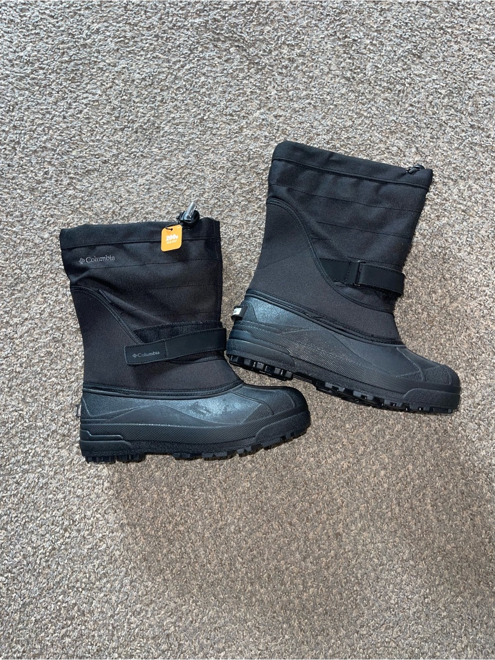 Boy’s Columbia Black Insulated Snow Boots-never worn